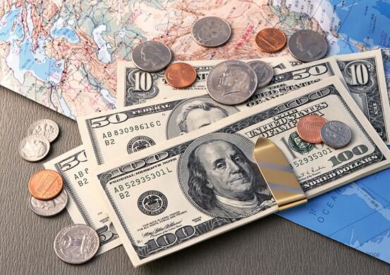 美国货币市场基金本月已吸金超千亿美元